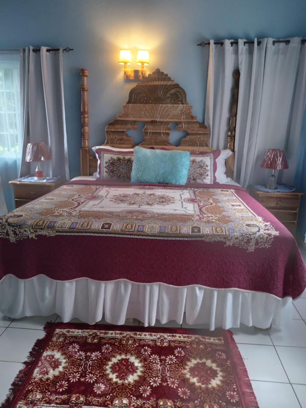 Pink Hibiscus Bed And Breakfast Montego Bay Exterior foto